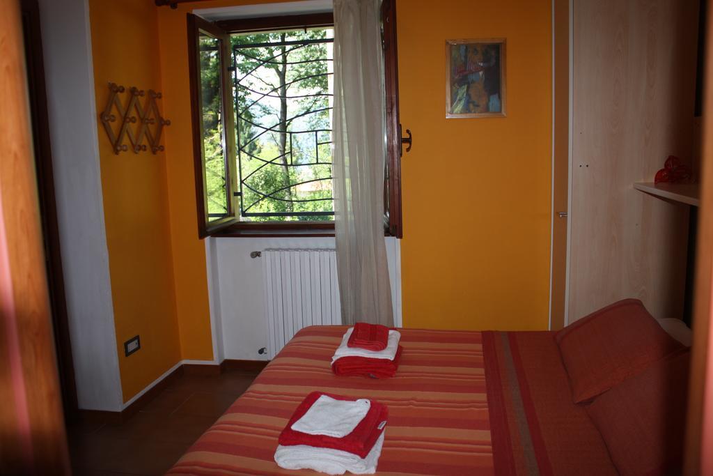 Appartement Casa Delle Ortensie à Luino Extérieur photo